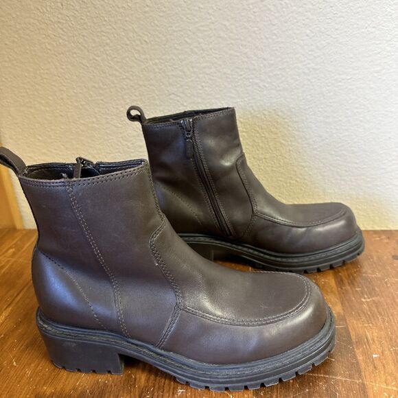 Esprit Shoes - VTG Y2K ESPRIT HYDE BROWN LEATHER CHUNKY HEEL BOOTS WOMENS 7.5 EUC